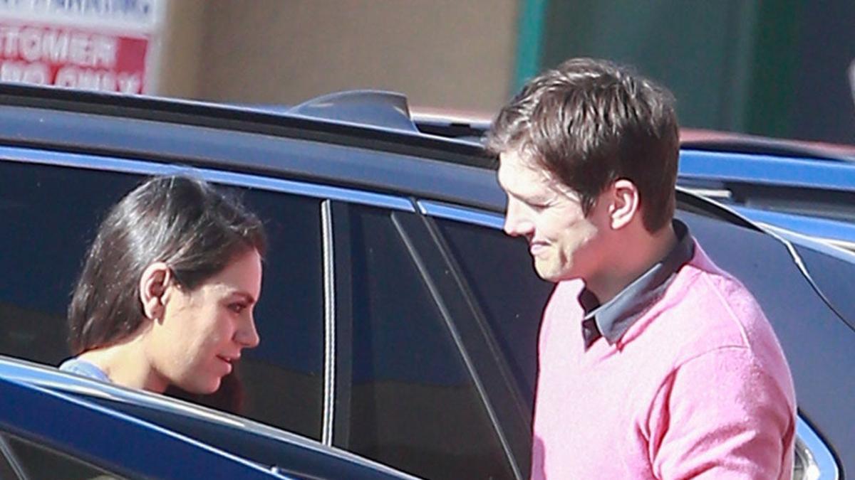 Mila Kunis y Ashton Kutcher, días antes de ser padres de nuevo
