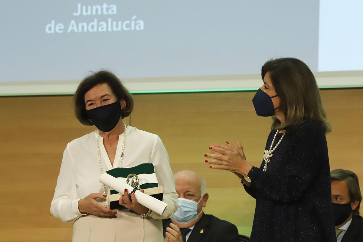 En imágenes la entrega de Banderas de Andalucía en Córdoba
