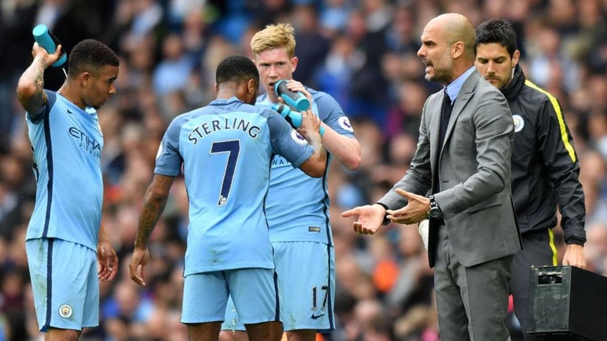 Pep quiere que De Bruyne, Gabriel Jesus y Silva sigan a su lado