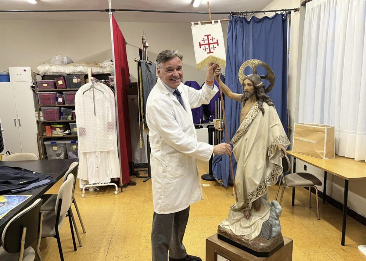 Los últimos retoques de una Semana Santa cada vez más "brillante"