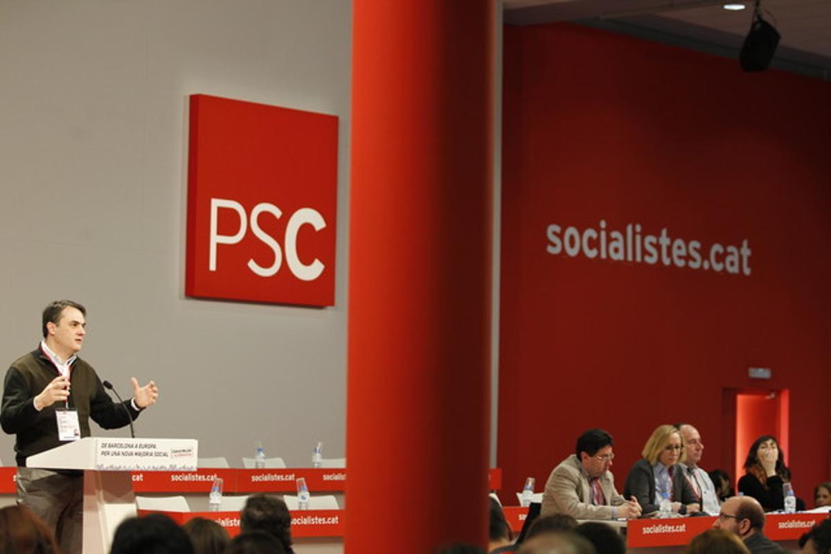 Carles Martí interviene en el 10º Congreso de la Federacion de Barcelona del PSC.