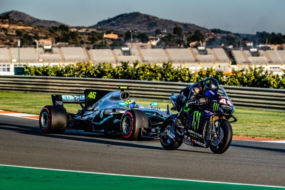 Rossi y Hamilton, en Cheste