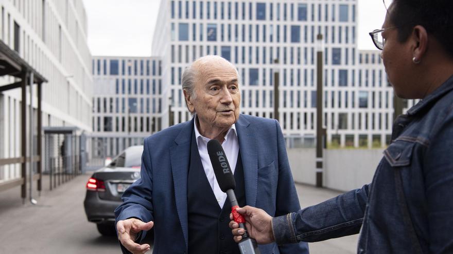 Blatter califica como &quot;gran error&quot; la elección de Catar como sede del Mundial