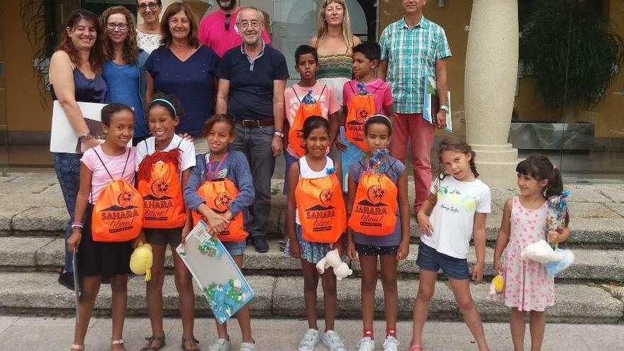 Niños saharauis pasan las vacaciones en Oleiros