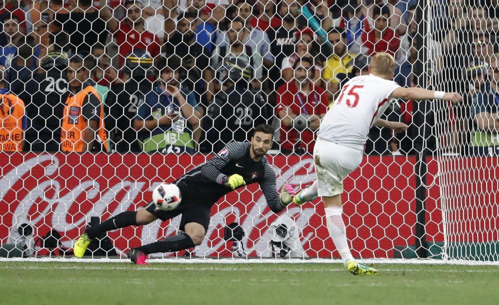 Portugal ha logrado la clasificación para semifinales tras vencer a Polonia en la tanda de penaltis.