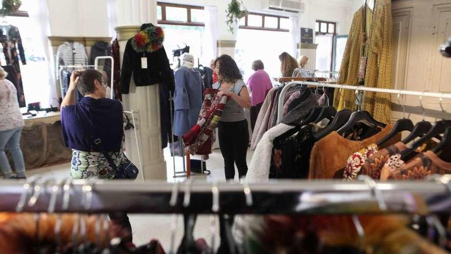 La cita con la moda &quot;Top Market&quot; capta el interés desde el hotel Asturias