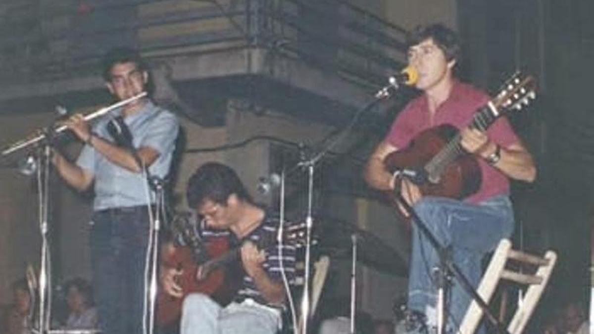 Joan Valls, a la dreta, amb altres músics,.