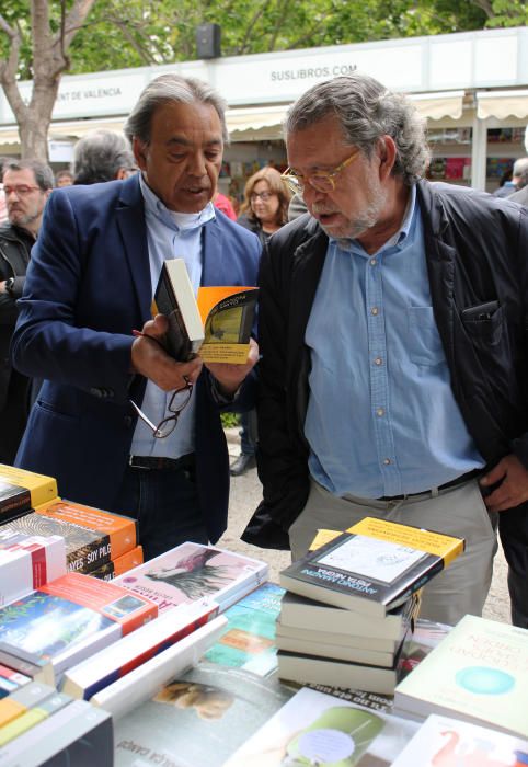 Un paseo por la 52ª Fira del Llibre de València