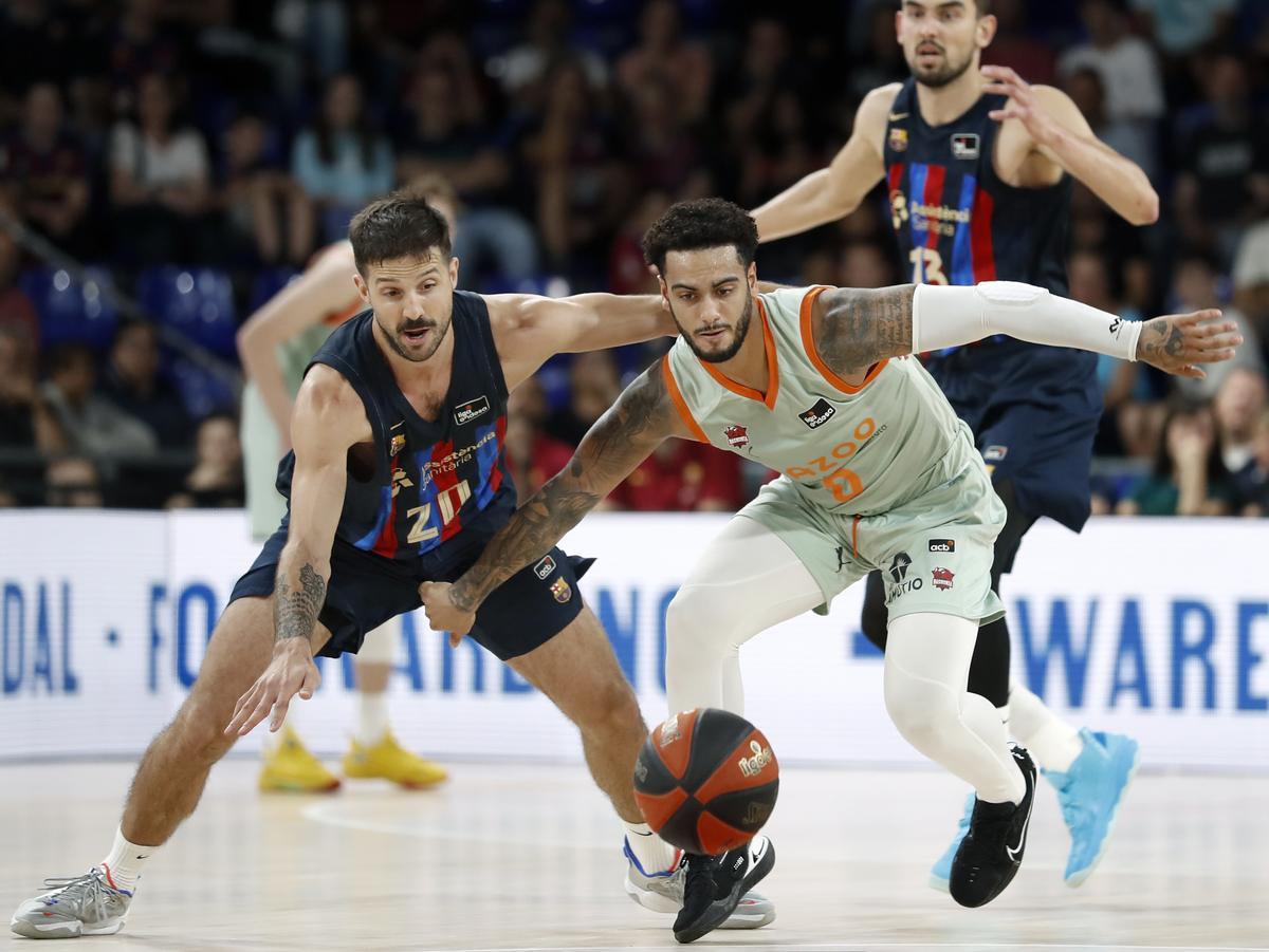 Vesely i Abrines surten al rescat del Barça contra el Baskonia