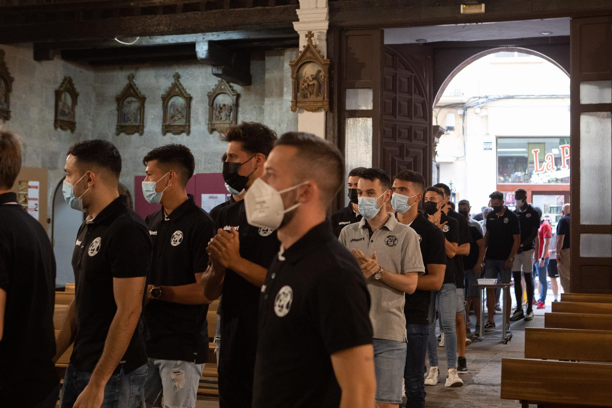 GALERÍA | Ofrenda del Zamora CF a la Virgen de la Concha