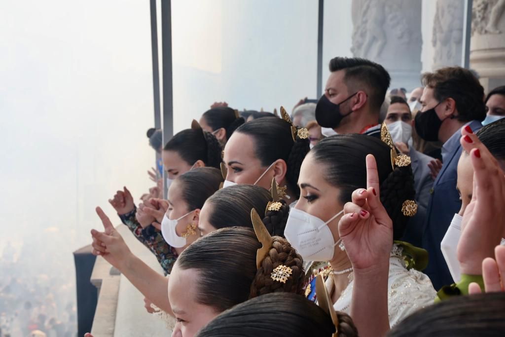 Fallas 2022. Palco del día 1. La ciudad, a sus pies