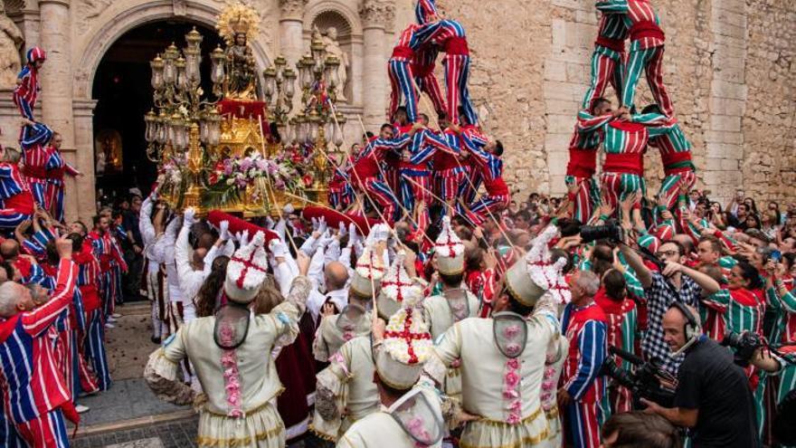 Algemesí trau la Festa al carrer 10 anys després de ser Patrimoni de la Humanitat