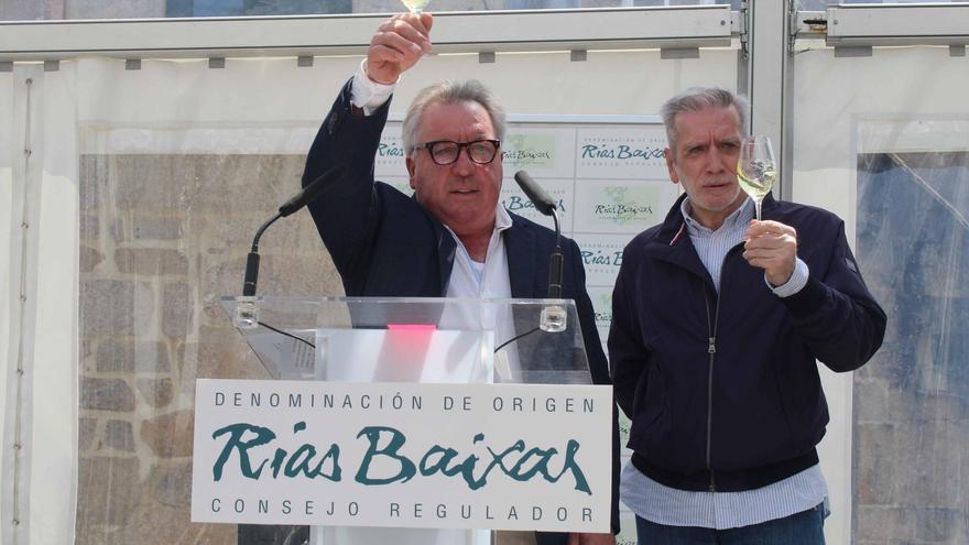 Isidoro Serantes y Ramón Huidobro, presidente y secretario general del Consello Regulador.