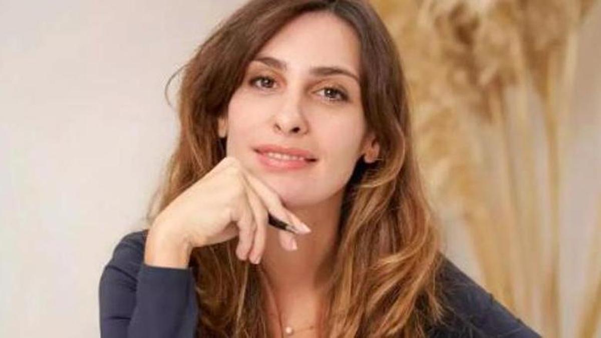 L'assessora financera Elizabeth Wakefield
