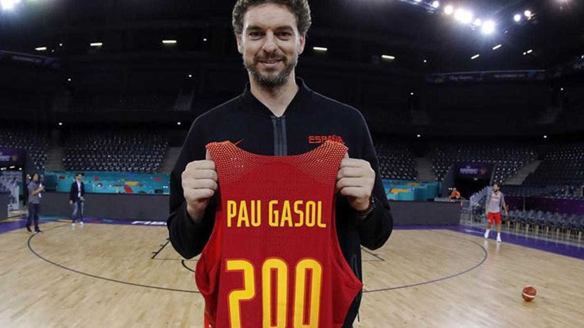 Pau acumula 200 partidos con la selección española