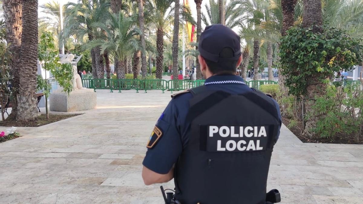 Efectivo de la Policía Local de Elche