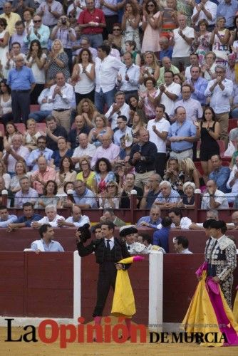 Segunda corrida de Feria: Enrique Ponce, Manzanares y Cayetano