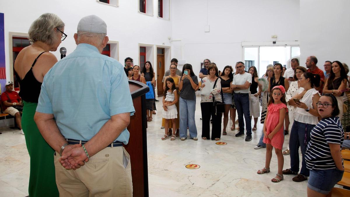 ‘El trompeta’ expone su recorrido visual fotográfico por las calles de Monesterio ‘El trompeta’ expone su recorrido visual fotográfico por las calles de Monesterio