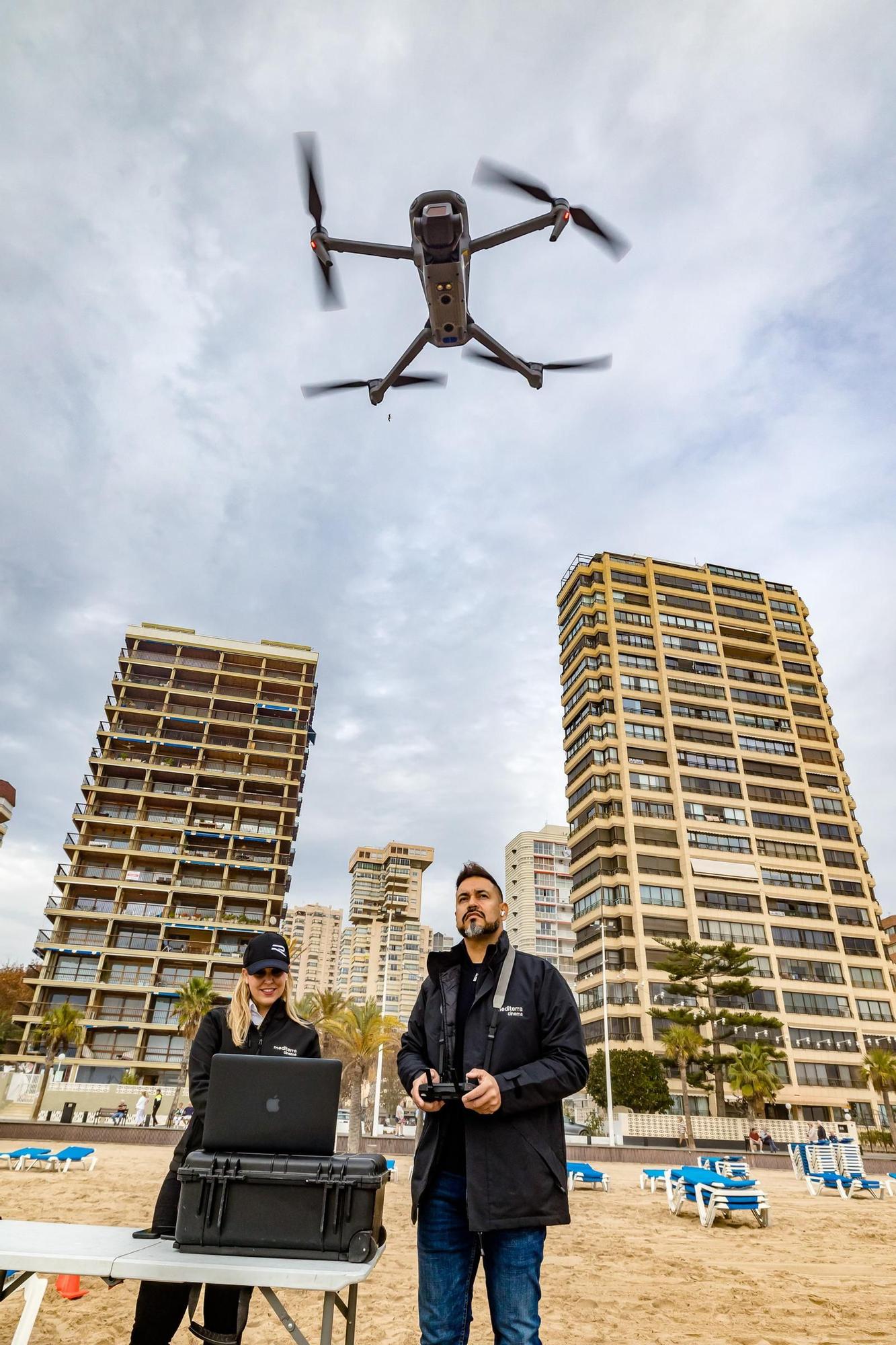 Prueba para gestionar el vuelo masivo de drones en Benidorm