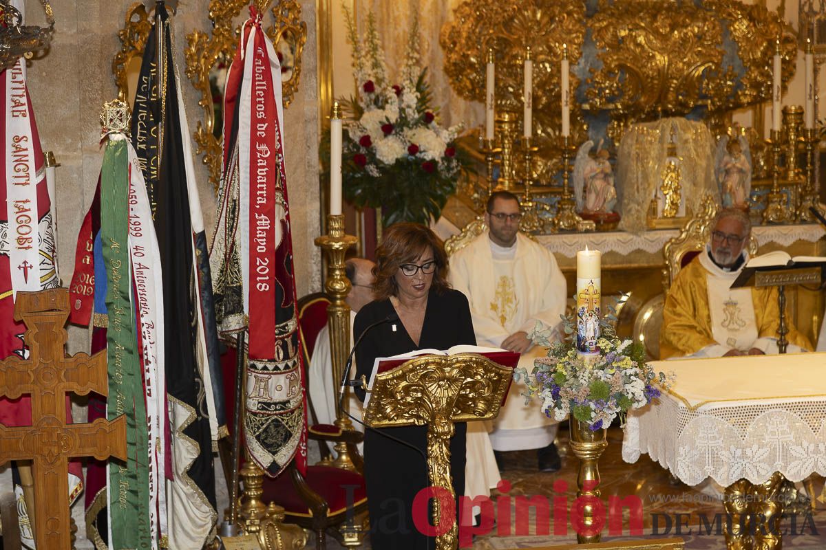 Coronación de los Reyes Cristianos y bendición de banderas del Bando Cristiano en Caravaca