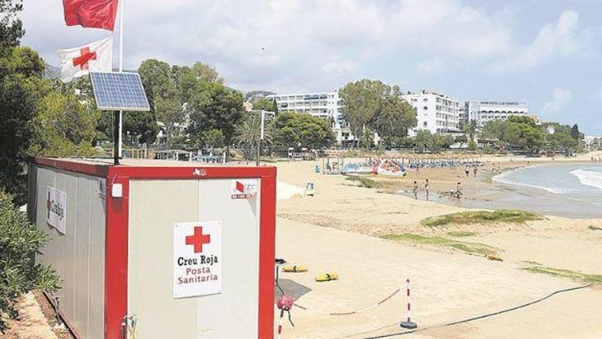 Cierran la playa de Las Fuentes  de Alcossebre por alto nivel  de la bacteria   &#039;E. Coli&#039; en el agua