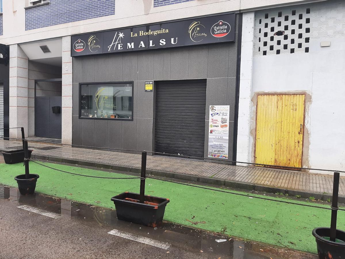 Local en el que ha tenido lugar la reyerta que se ha saldado con un fallecido de 41 años en Mérida.