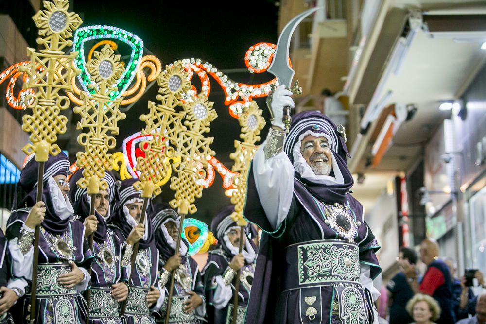 Benidorm se rinde a moros y cristianos