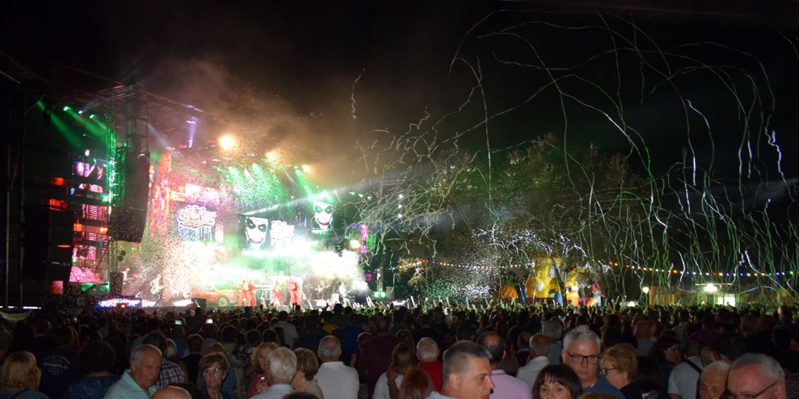 Uno de los momentos de la Festa da Anguía e Mostra da Caña do País.