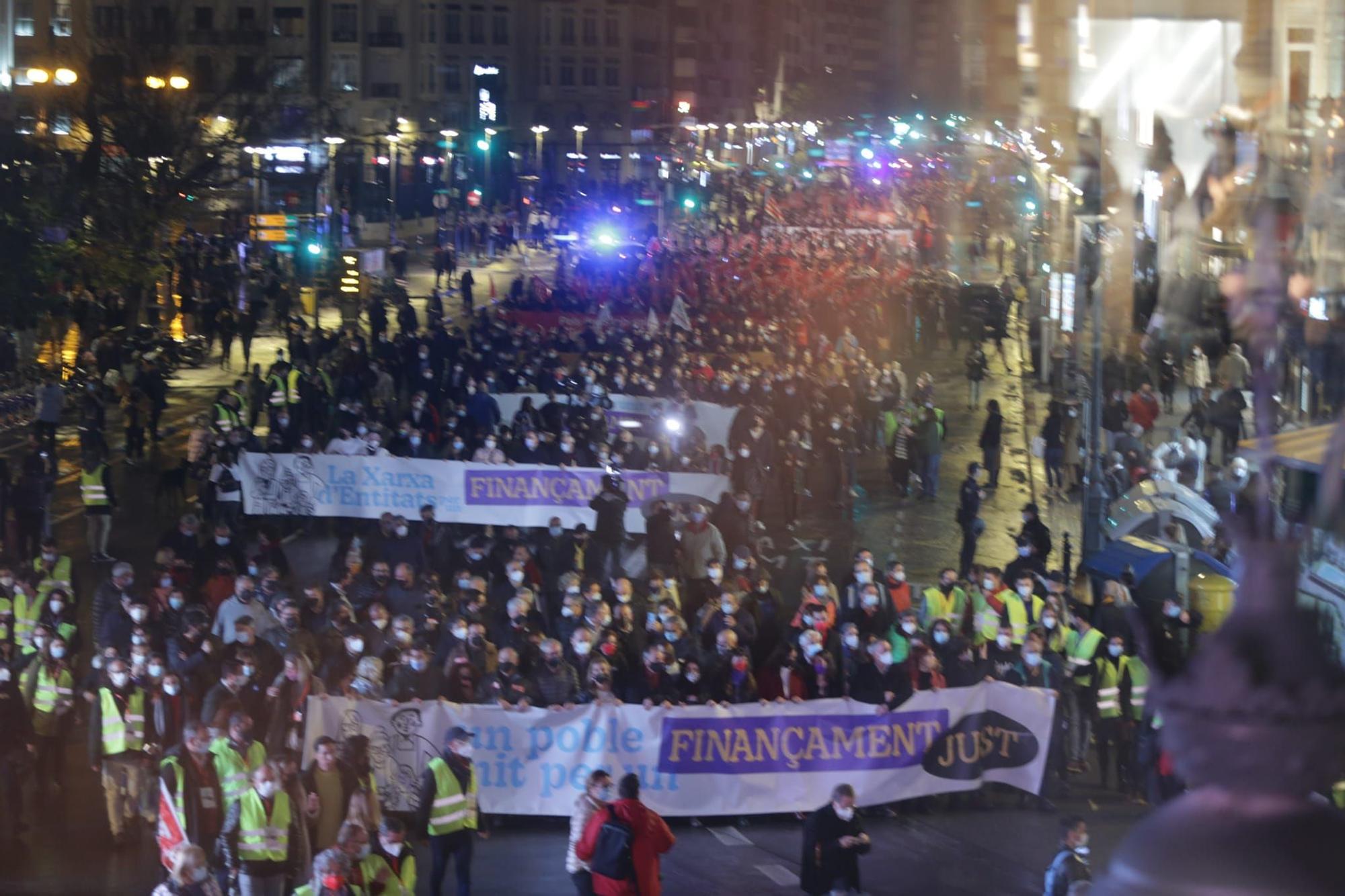 La manifestación en València por una financiación justa, en imágenes