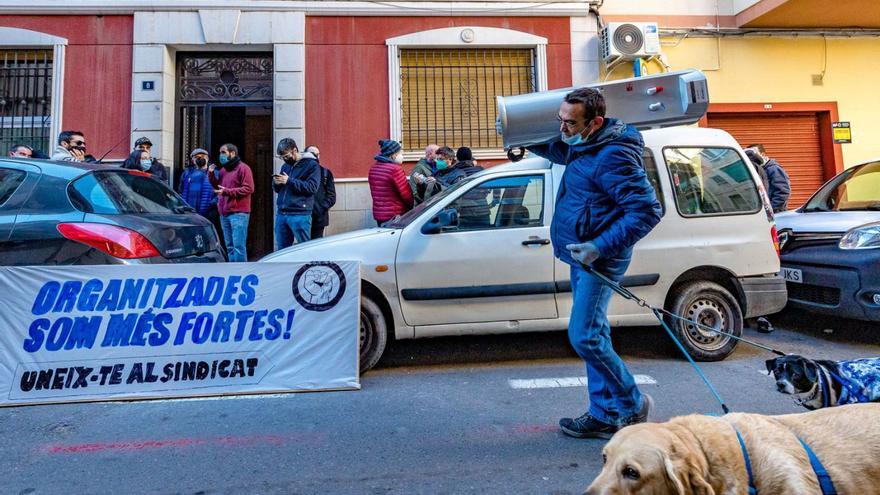 Entidades sociales aseguran que el alquiler turístico está detrás de muchos desahucios en Alicante