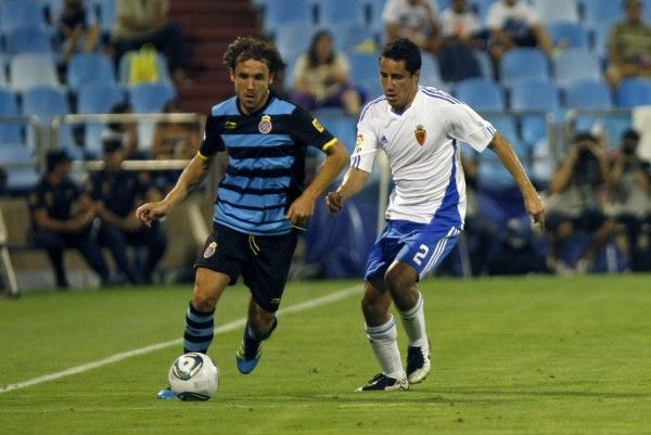 El Real Zaragoza logra el trofeo 'Carlos Lapetra' en la tanda de penaltis