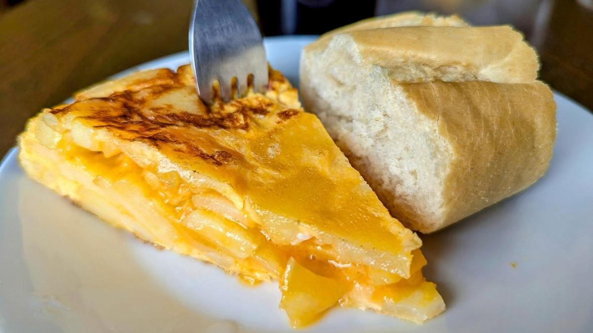 Descubre los mejores pinchos de tortilla alternativos de Madrid