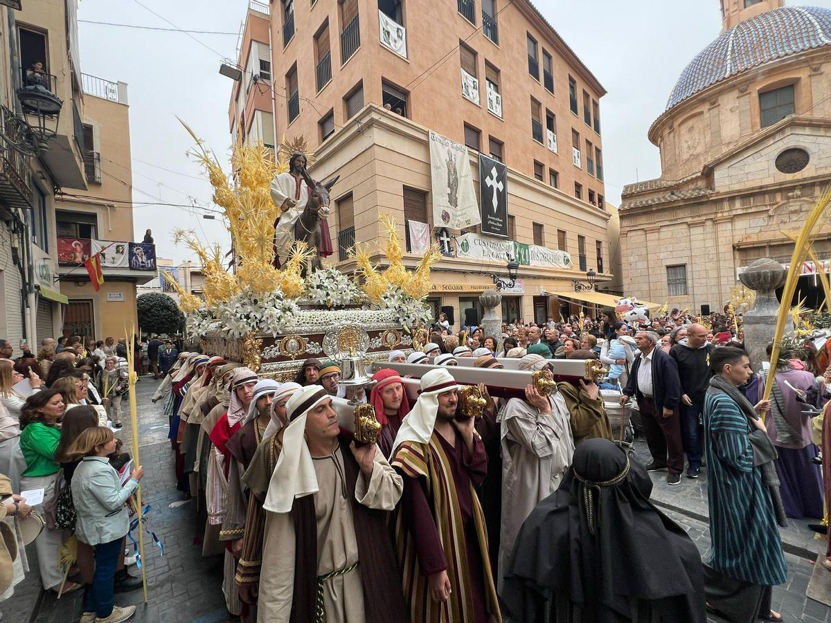 Un momento de la procesión de Las Palmas en Callosa de Segura