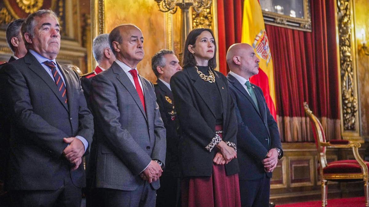 Imagen de Parlon junto a Prieto, Barrientos y Bañeres en la Pascua Militar.
