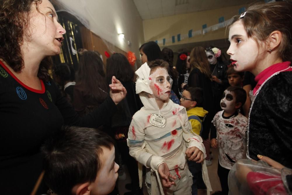 Halloween en la Asociación de Vecinos Santa Bárbara de Gijón