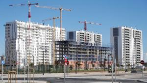 Guerra de fons per controlar la promoció d’habitatges a Espanya