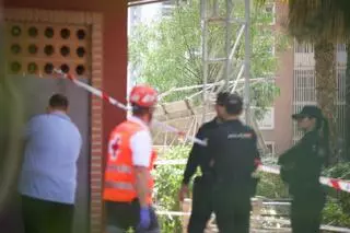 Mueren dos personas tras desplomarse un andamio en un edificio de 18 plantas en Benidorm