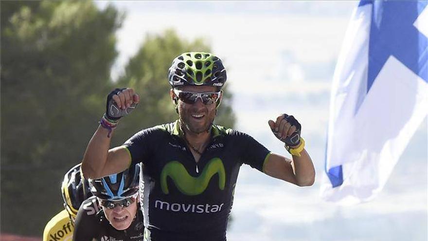 Valverde se ciñe la corona en la primera montaña de verdad