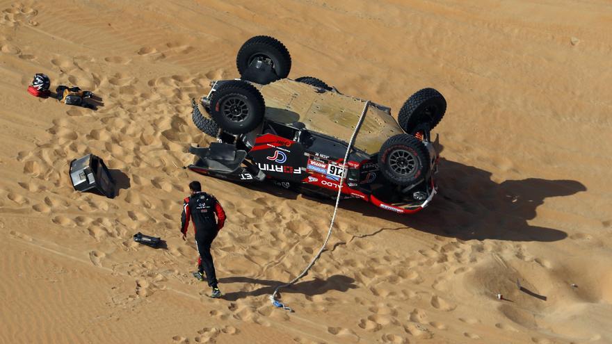 Loeb logra su sexta victoria consecutiva y Al-Attiyah roza el Dakar