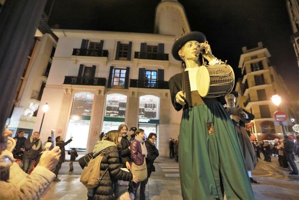 La lluvia da la bienvenida a Sant Sebastià