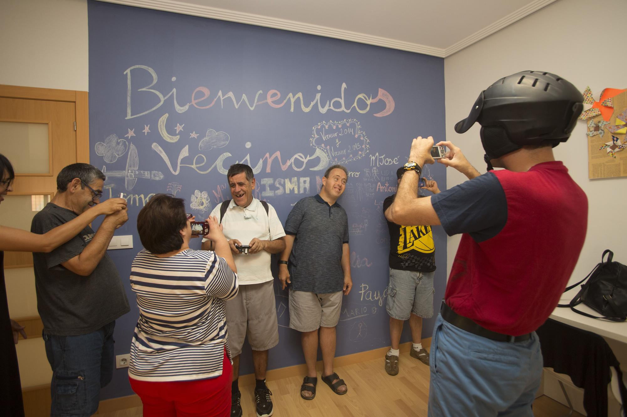 Exposición al aire libre en Alicante "Me Ves, en comunidad. Fotógraf@s con discapacidad"