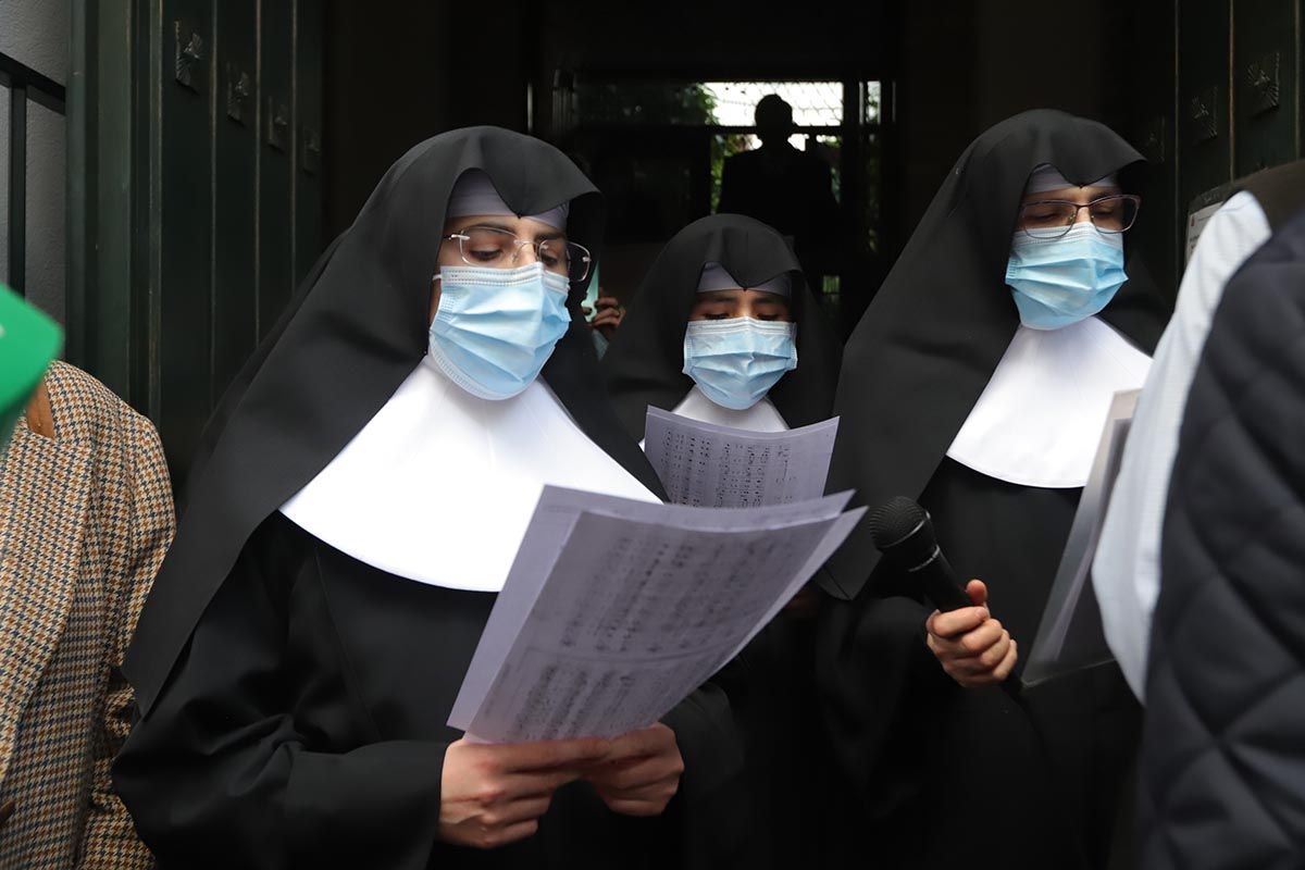 La hermandad del Perdón de penitencia en las calles de la Judería