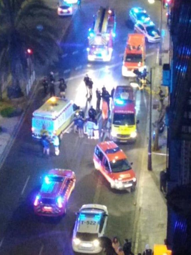 Incendio en Valencia: dos mujeres heridas al arder su piso en la avenida Doctor Peset Aleixandre.