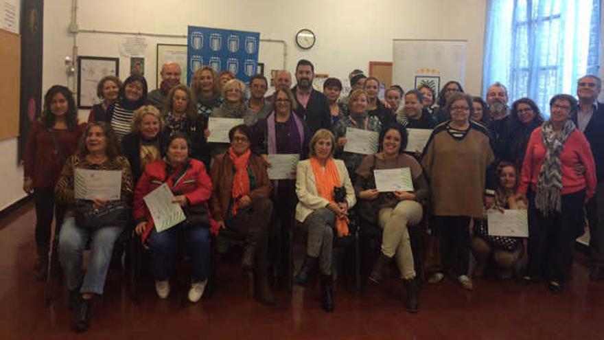 La Universidad Popular entrega sus diplomas