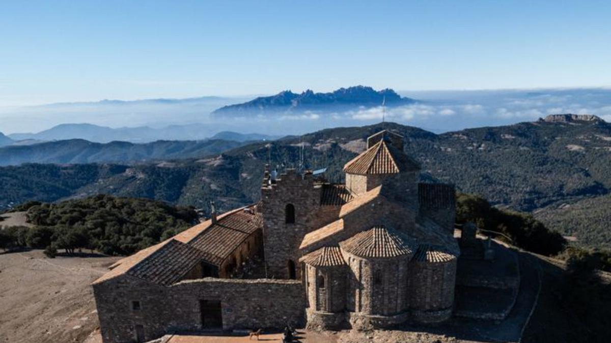 El restaurant i el monestir de Sant Llorenç del Munt. | ZOWY VOETEN