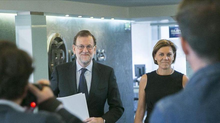 Rajoy ordena continuar con la mano tendida al PSOE