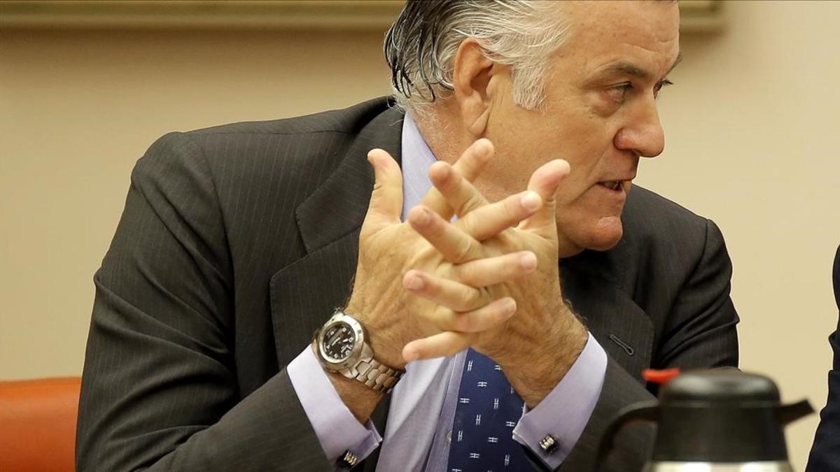 Luis Bárcenas, en la comisión