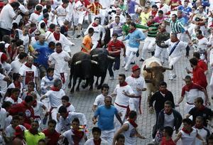 Els toros al tram del Callejón abans d’arribar a la plaça.