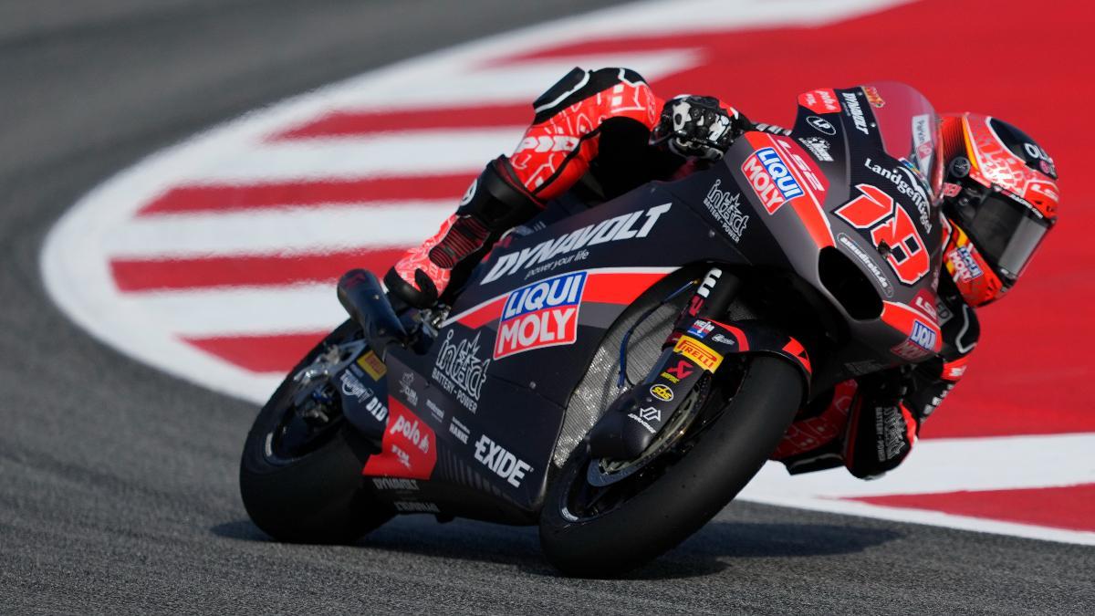 Manuel González marca la pauta en Malasia