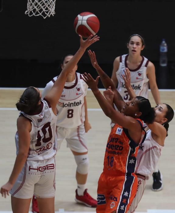 Primer partido del Valencia BC Femenino en la Liga